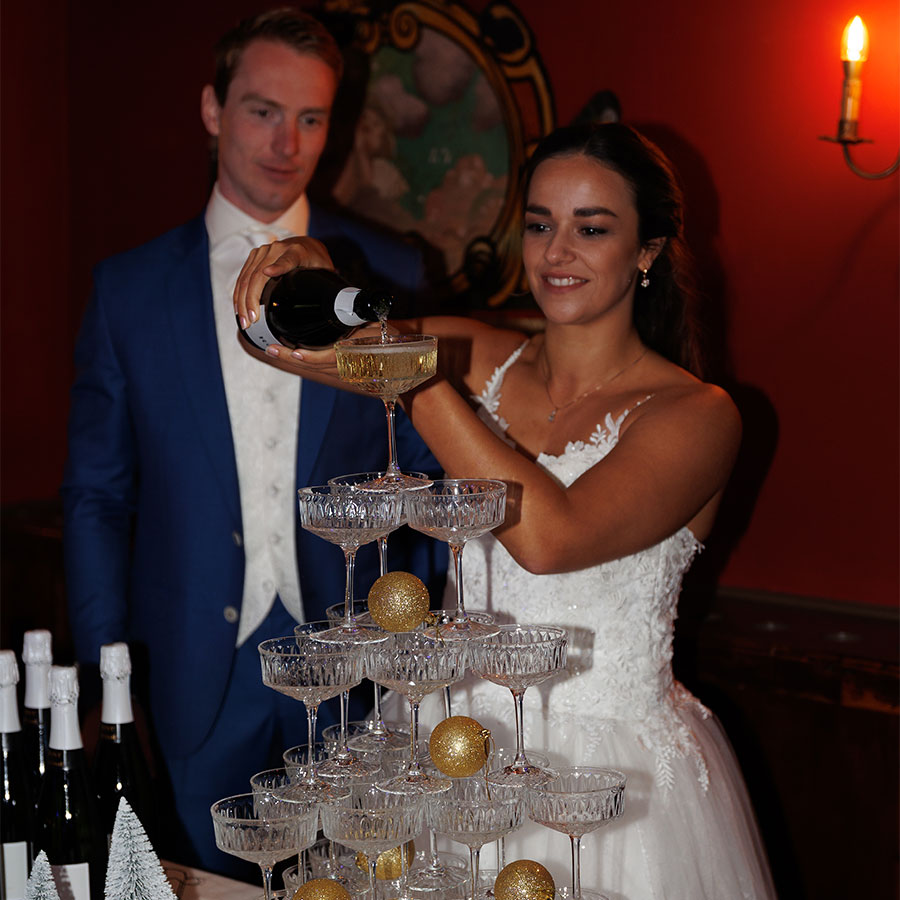 Yesrentals-champagne-coupe3 Deze Champagne coupe is perfect om te gebruiken tijdens de toost & borrel op jullie bruiloft