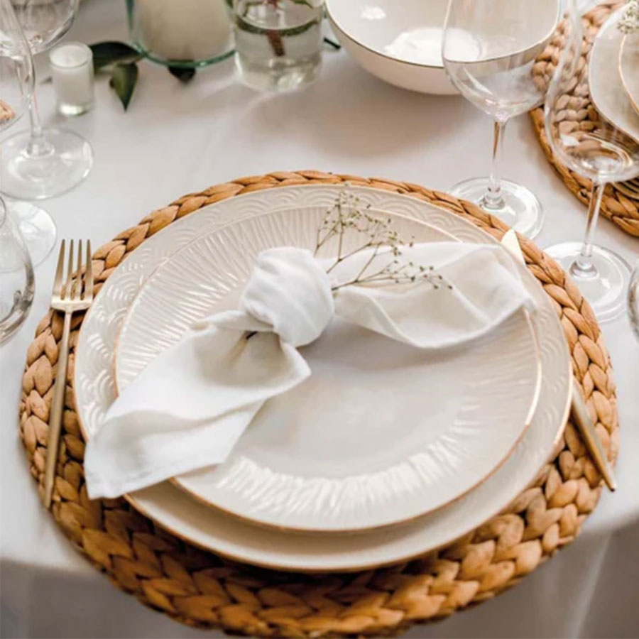 Yesrentals-katoenen-servet-wit Deze katoenen servet wit is perfect om jouw dinertafel helemaal af te stylen